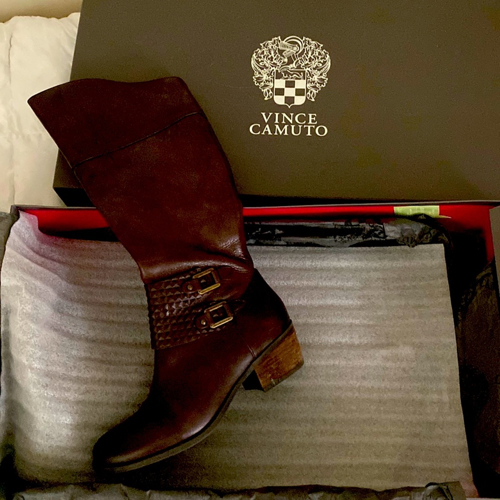 Vince Camuto Bartina boots. Rich dark brown. Beautiful!
